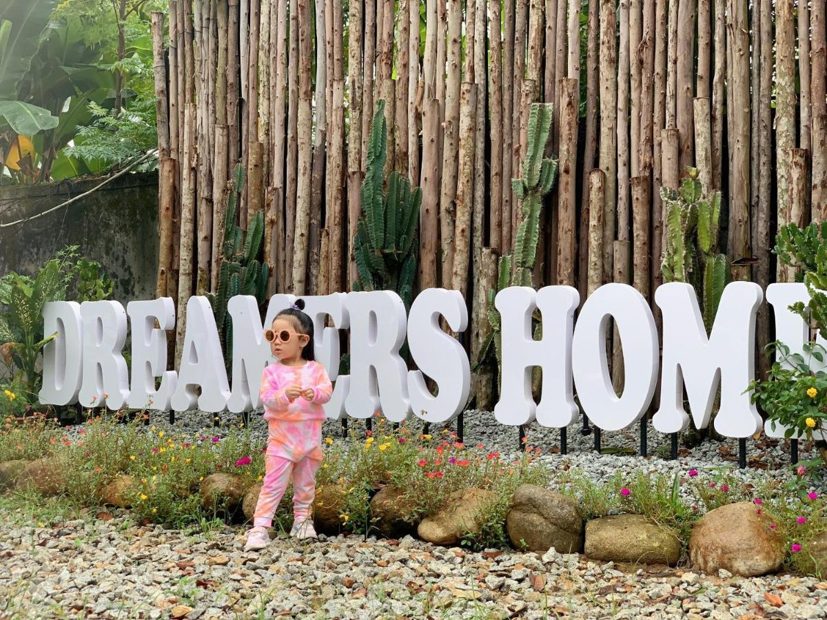 The Dreamers Homestay Huế Kültér fotó